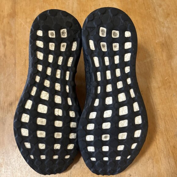 adidas PureBoost Salmon Running Shoe Pink Color Cushioned Comfy mens Size 8.5 - Picture 9 of 13